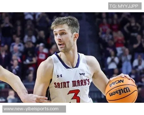 34号秀卡尔克布伦纳表现出色7投5中贡献10分5篮板4盖帽展现即战力