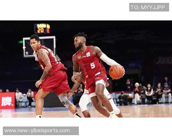 北京男篮外援斯佩尔曼奥莫特杰曼正式集结备战新赛季